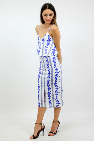 TEA PARTY Blue Floral Orient Chain Set