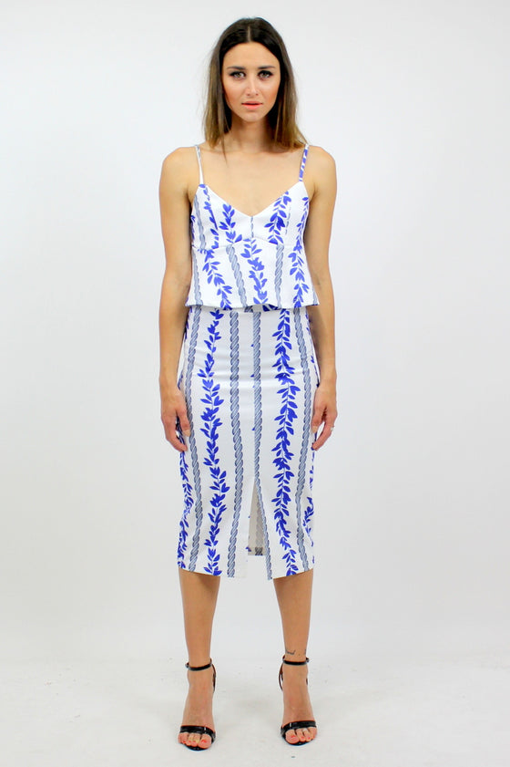 TEA PARTY Blue Floral Orient Chain Set